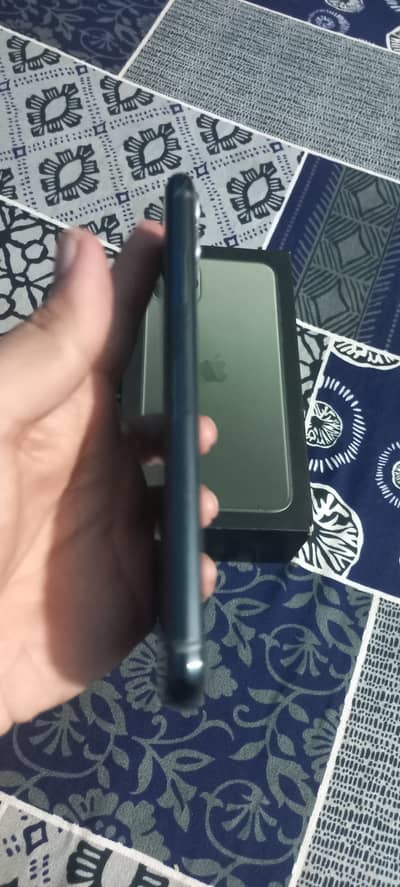 Apple iPhone 11 Pro Max pta approved with box 256gb
