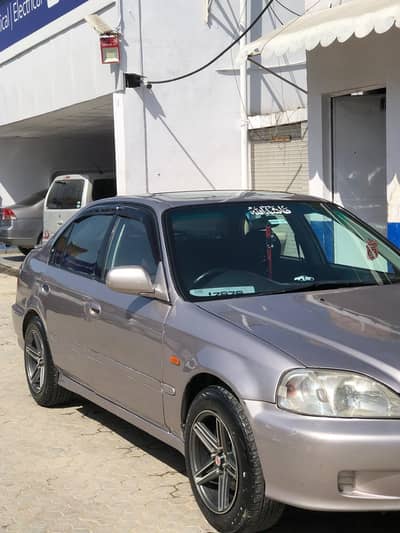 Honda Civic VTi Oriel Prosmatec 2000