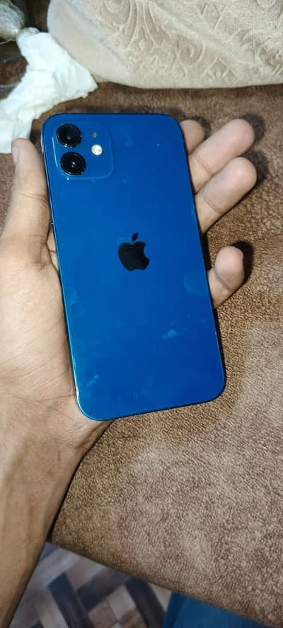 Apple iPhone 12