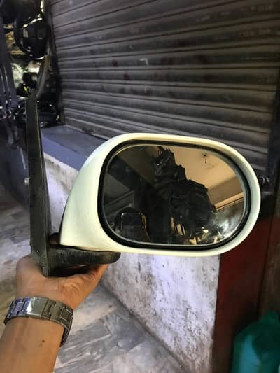 Side mirror alteration