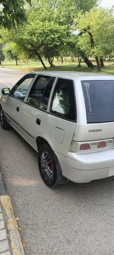 Suzuki Cultus model 2003 exchange Suzuki Ravi
