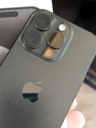 Apple iPhone 15 Pro