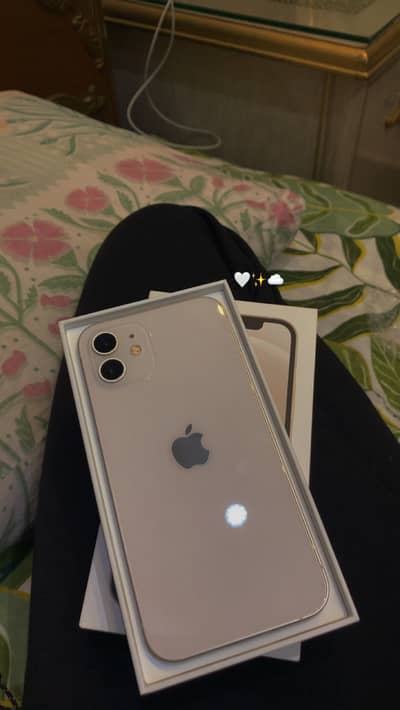 Apple iPhone 12