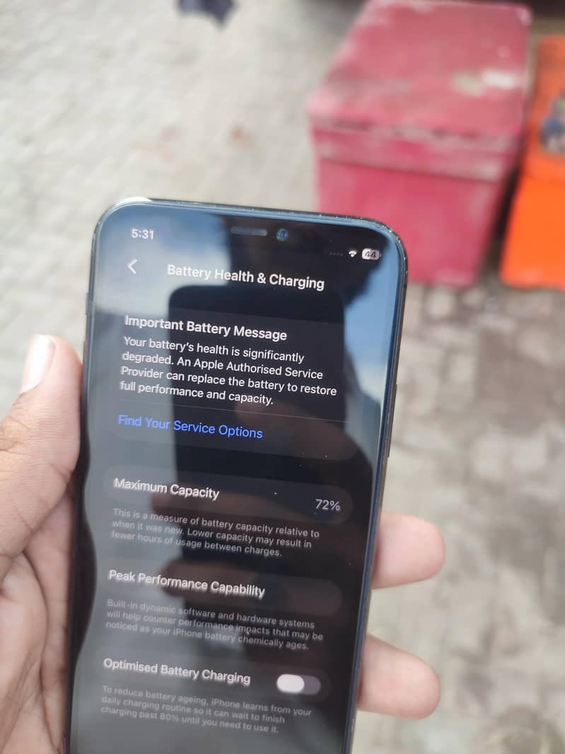 iPhone 11 Pro 2