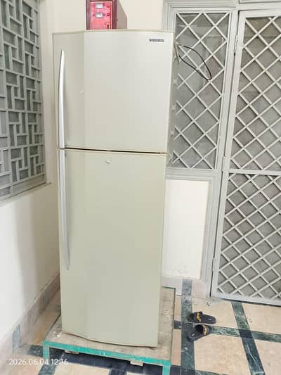 selling fridge
