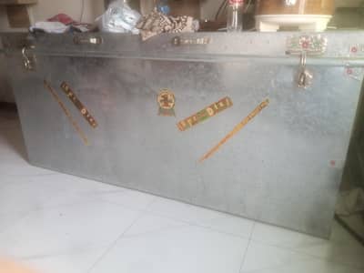 peti for sale in Lahore