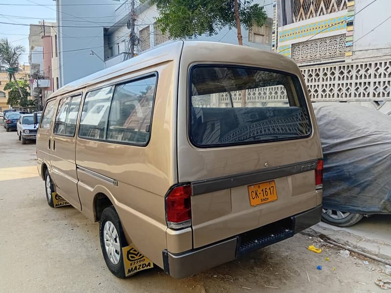 Mazda E200 7