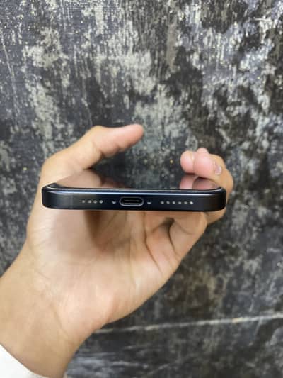 Apple iPhone 16 Plus