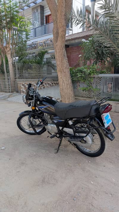 Suzuki GS 150