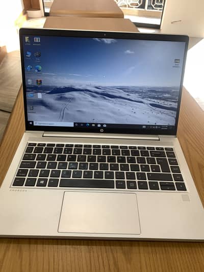 HP LAPTOP