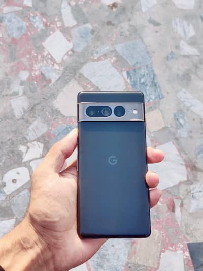 Google Pixel 7 Pro 12/128 Black with Charger | Slight Shade