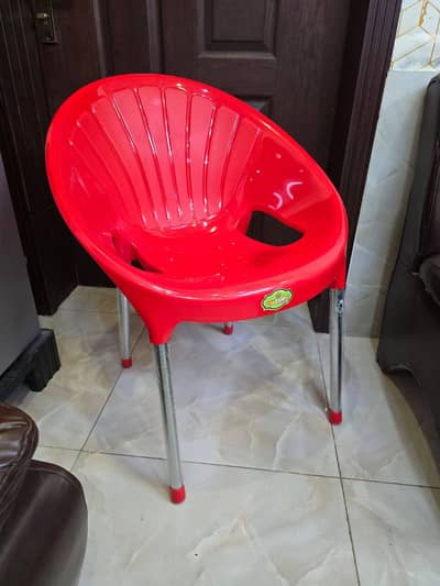 premium quality chair and Table
