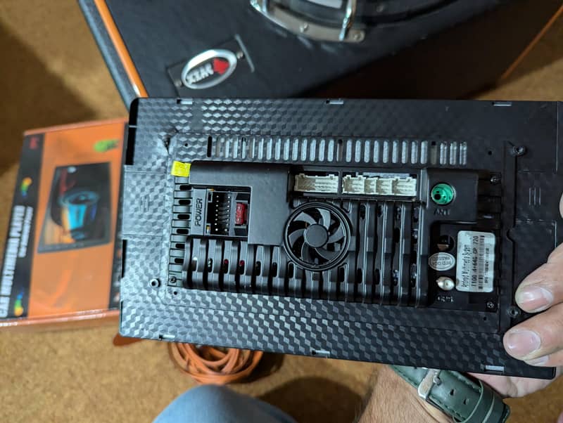 speaker LCD wire 1