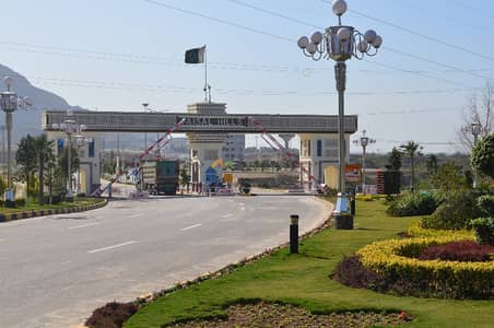 Faisal Hills Block A Park Face Size 30*60 Plot#4053 Reasonable Price
