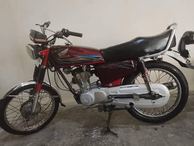 Honda 125 - 2017 model urgent for Sale