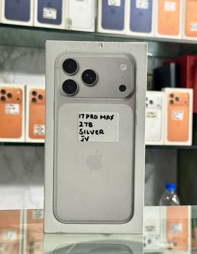 17 PRO MAX 2TB LOCK