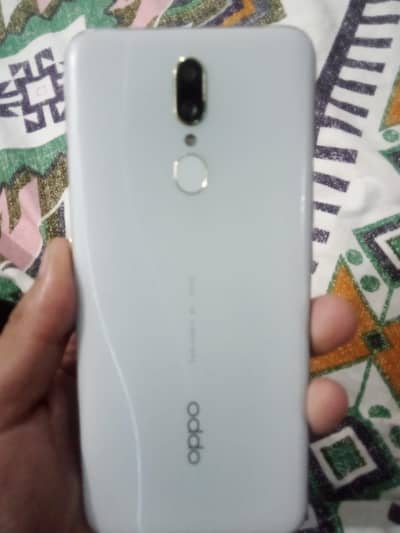 OPPO F11 8/256
