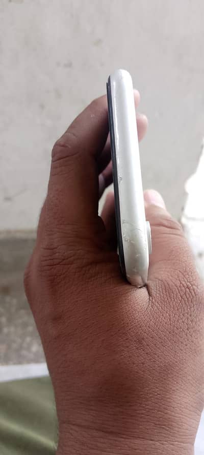 Apple iPhone XR
