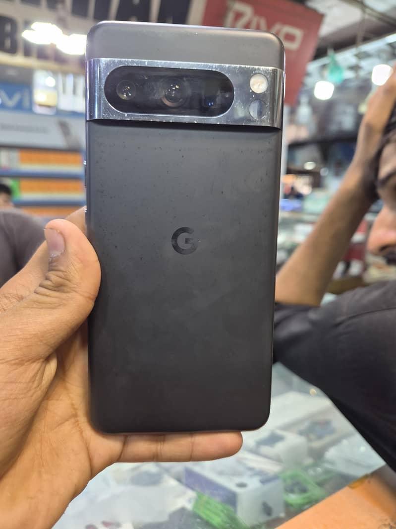 Google Pixel 8 Pro 1