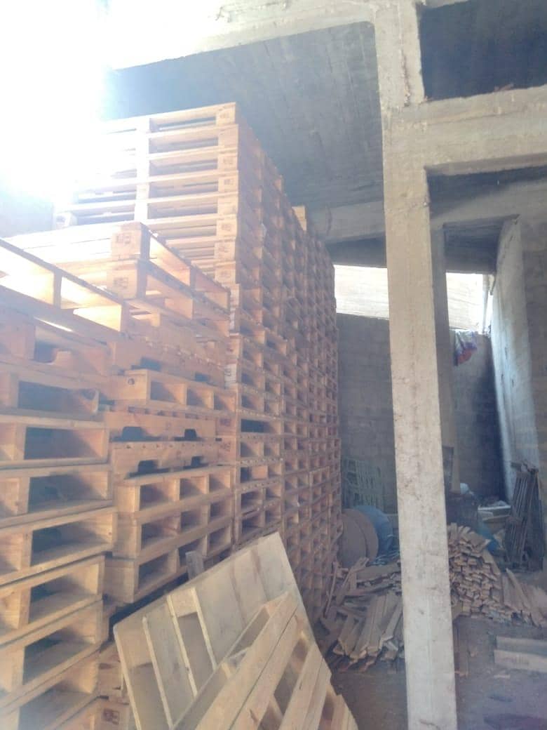 pallets work 9
