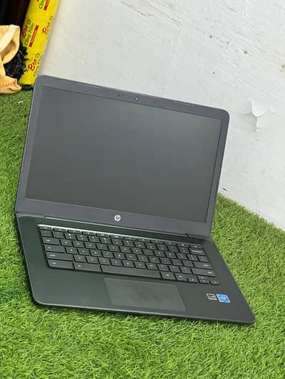 Hp Chromebook 14 g5 playstore/windows both editions