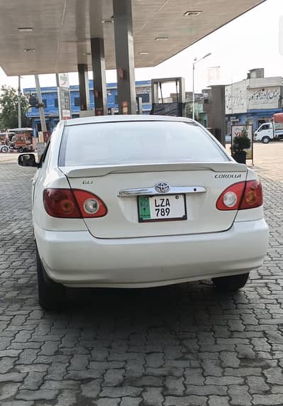 Toyota Corolla GLI 2004