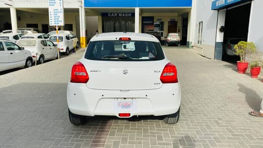 Suzuki Swift Glx Top Variant
