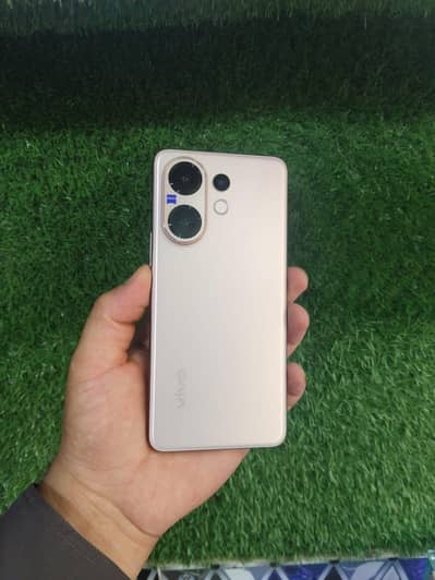 Vivo V60