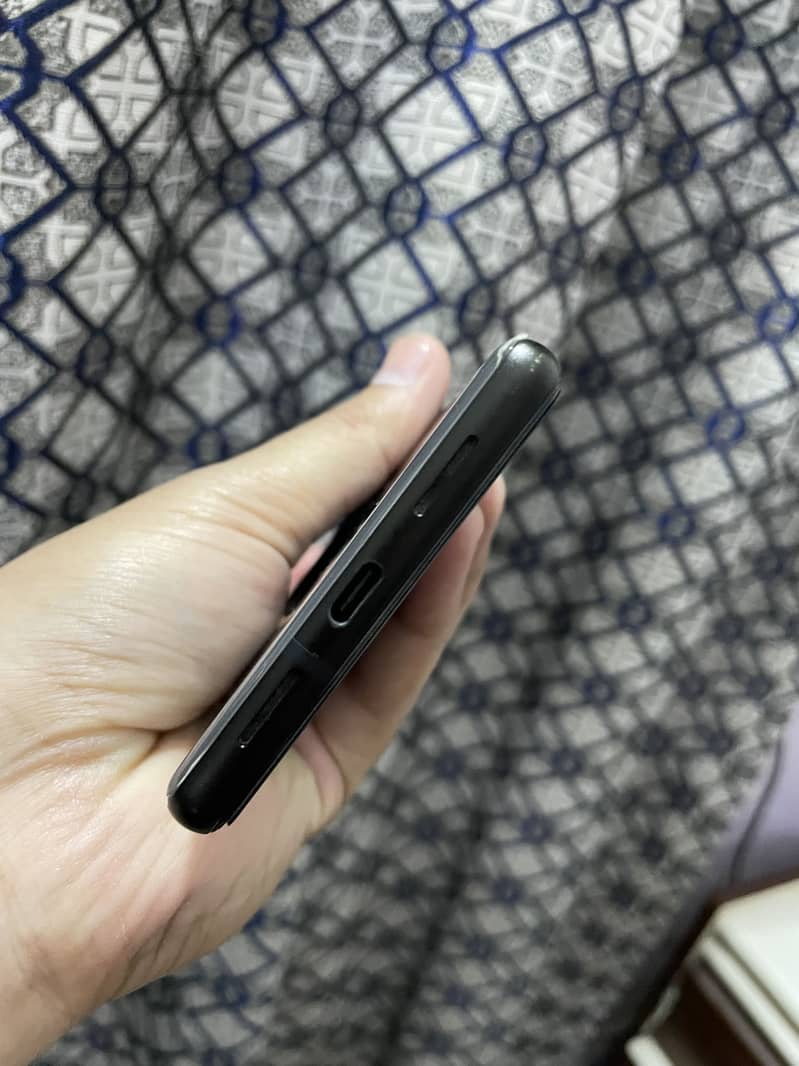 Google Pixel 6 3