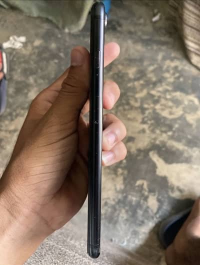 iPhone 7 Plus all ok 8.5 by 10 condition