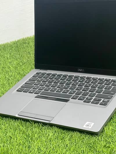Dell 5310 Touch core i5 10th generation 8gb/256gb