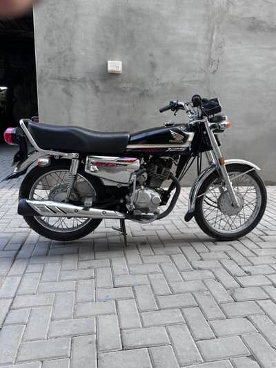 HONDA 125 SPECIAL EDITION
