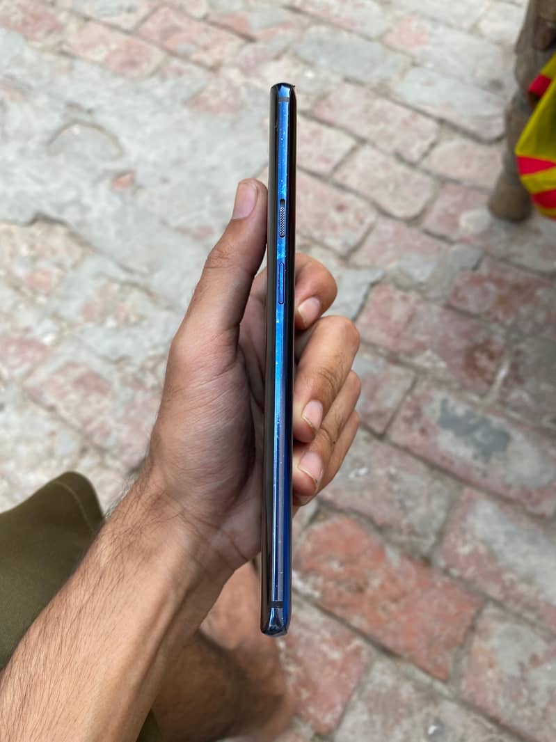 One Plus 7 Pro 4