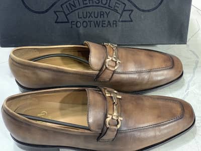 GOMILA intersole luxury footwear