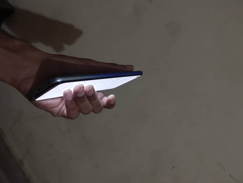 OPPO A54 4
