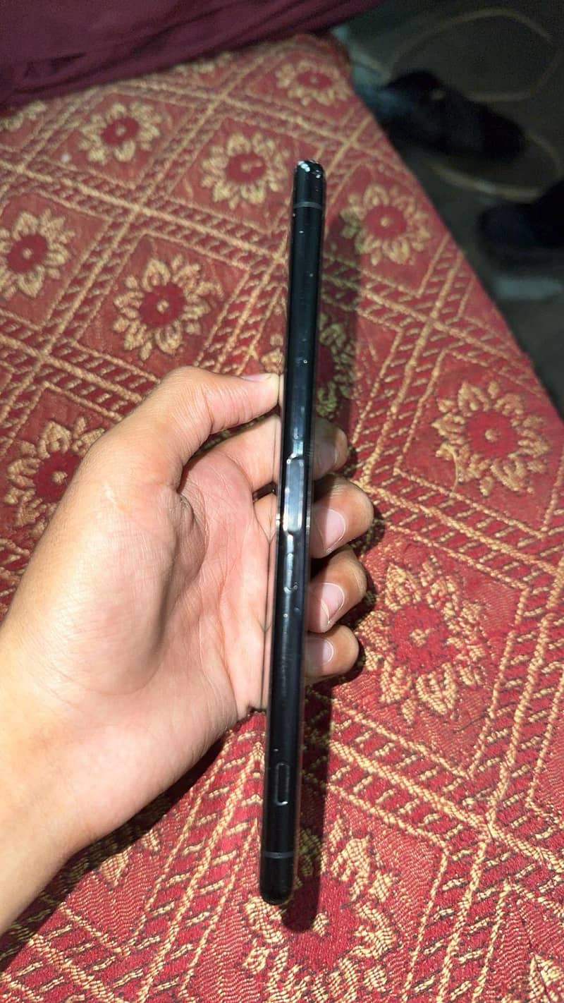 Sony 1 2