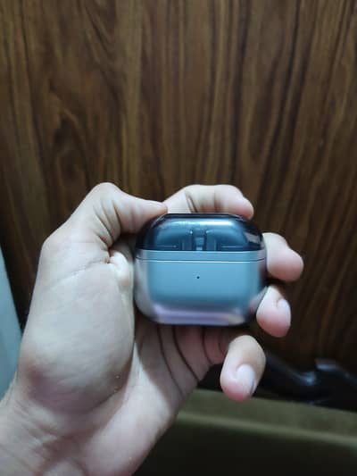 Galaxy buds 3.