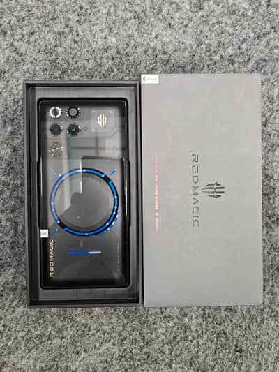 Redmagic 11 Pro | Flagship Phone | 16GB & 512GB USED | 165HZ
