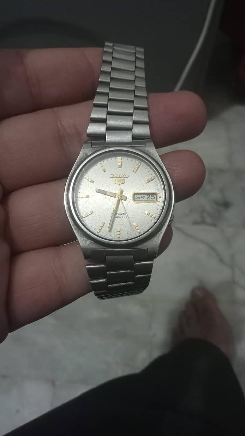 First Hand used 0
