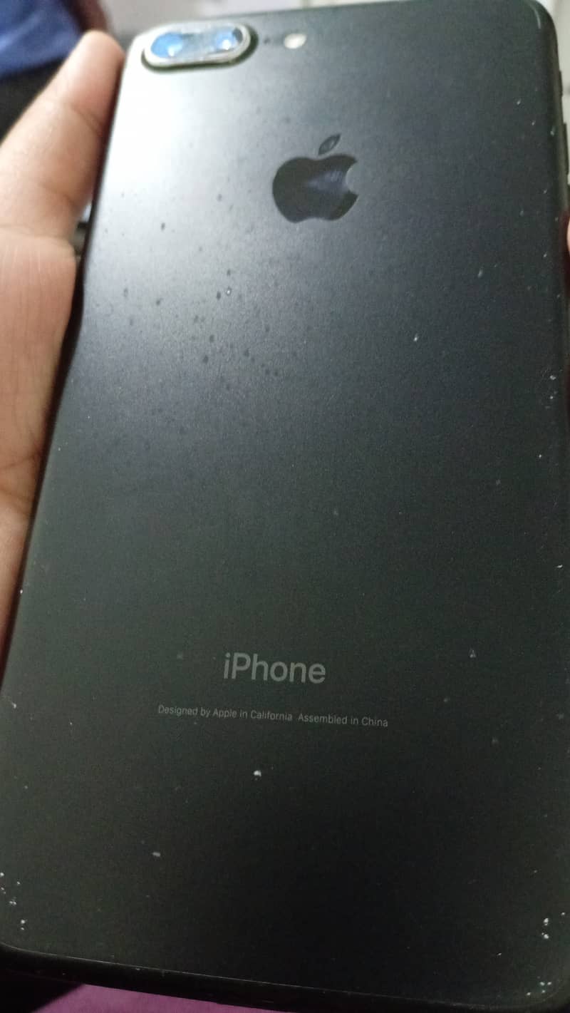 Apple iPhone 7 Plus 0