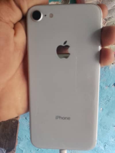 Apple iPhone 8