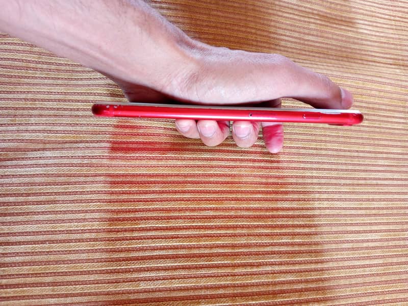 Apple iPhone 7 Plus 3
