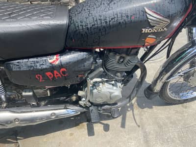 Honda 125 red clr 2021 argent sale