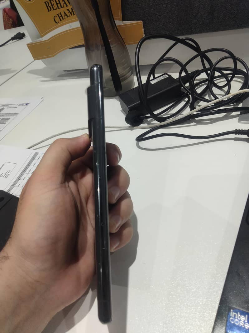Google Pixel 7 Pro 6