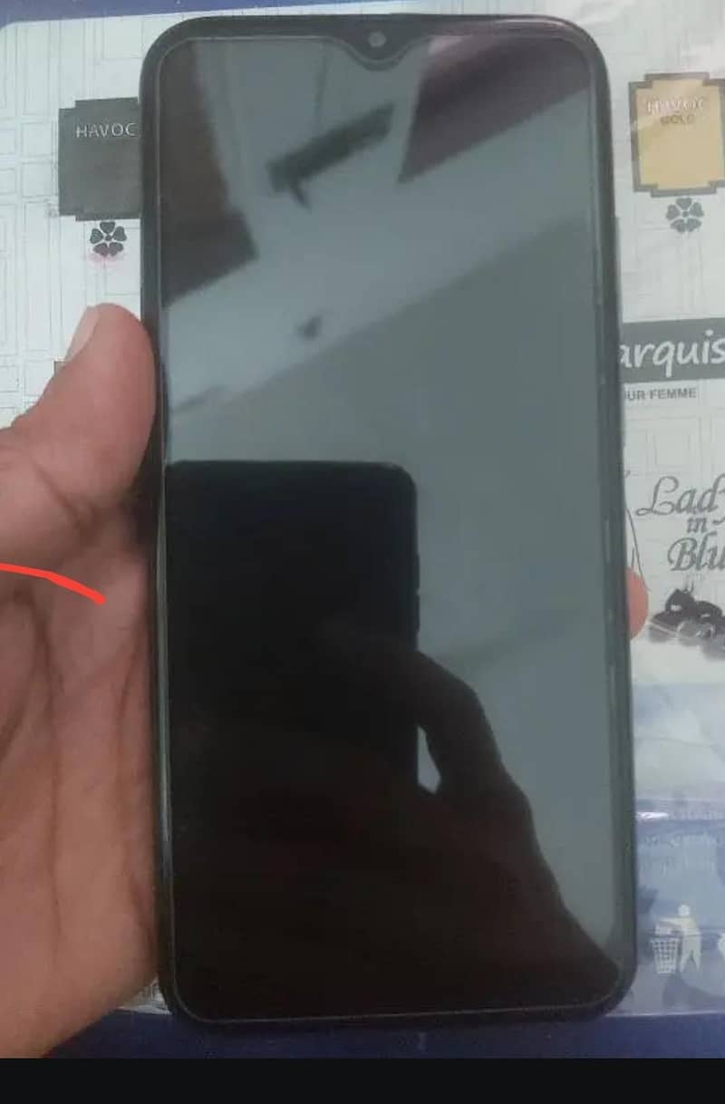 Qmobile 4