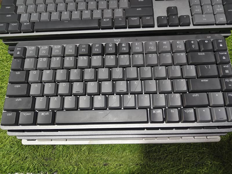 logitech mx mechanical full keyboard wireless Bluetooth 3