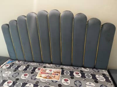 King Size bed with 2 side tables and 6 inch Mattress- Like New 10/10