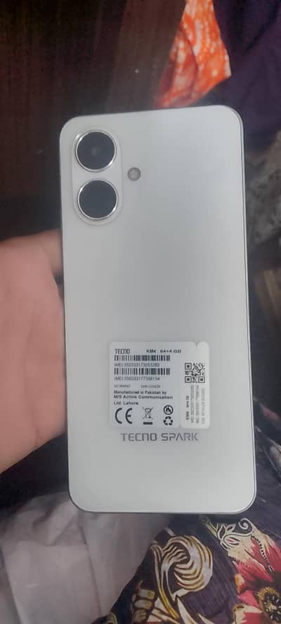 Tecno Spark Go 2