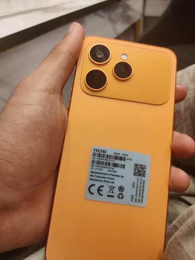 Tecno spark 40