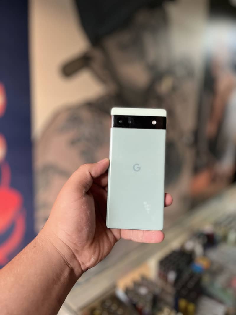 Google Pixel 6a 5